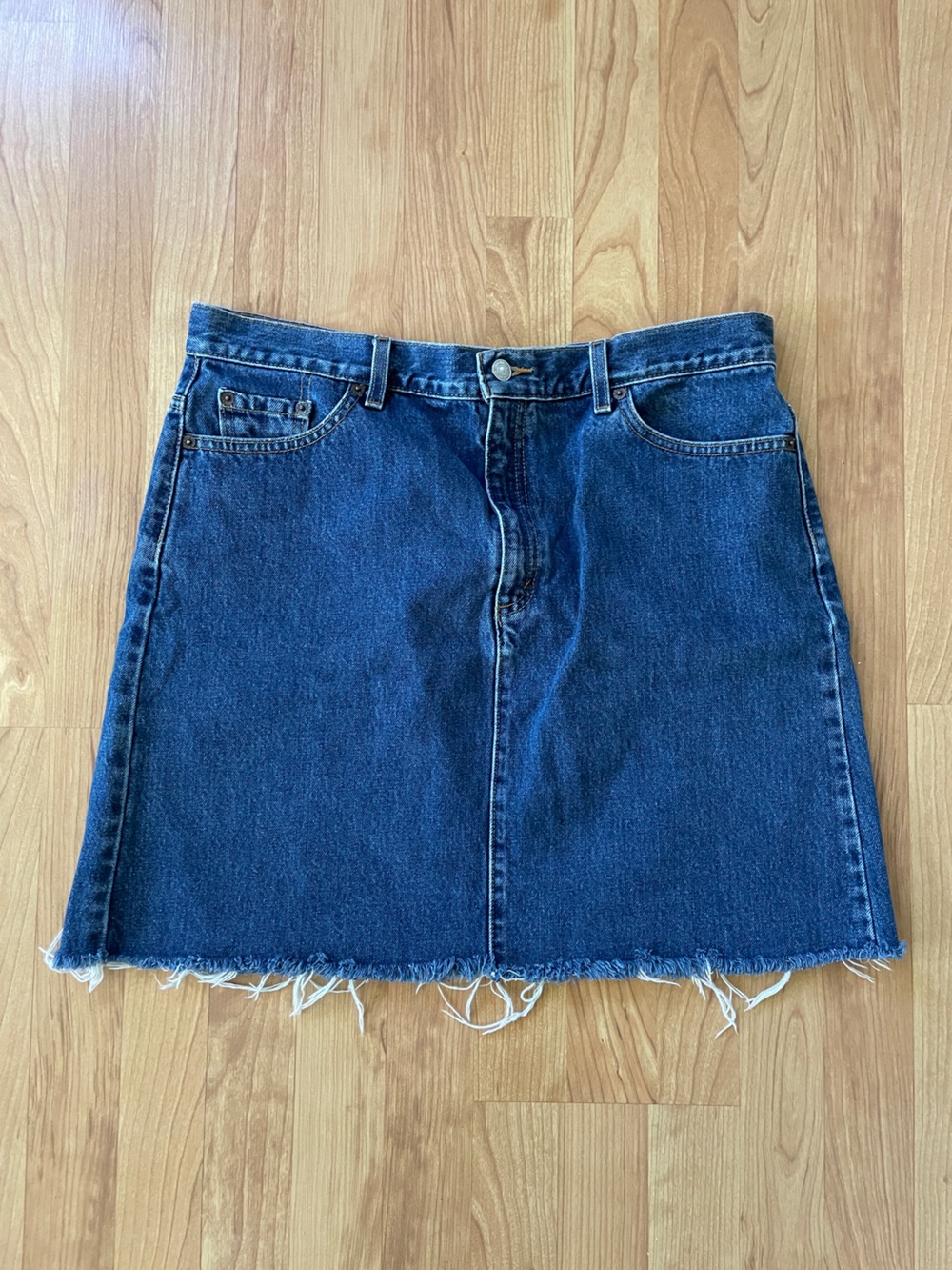 Levi's Vintage Blue Denim skirt, size 14